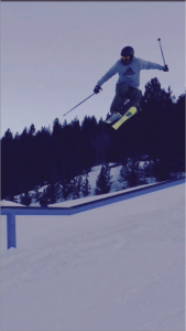 Skiing 1